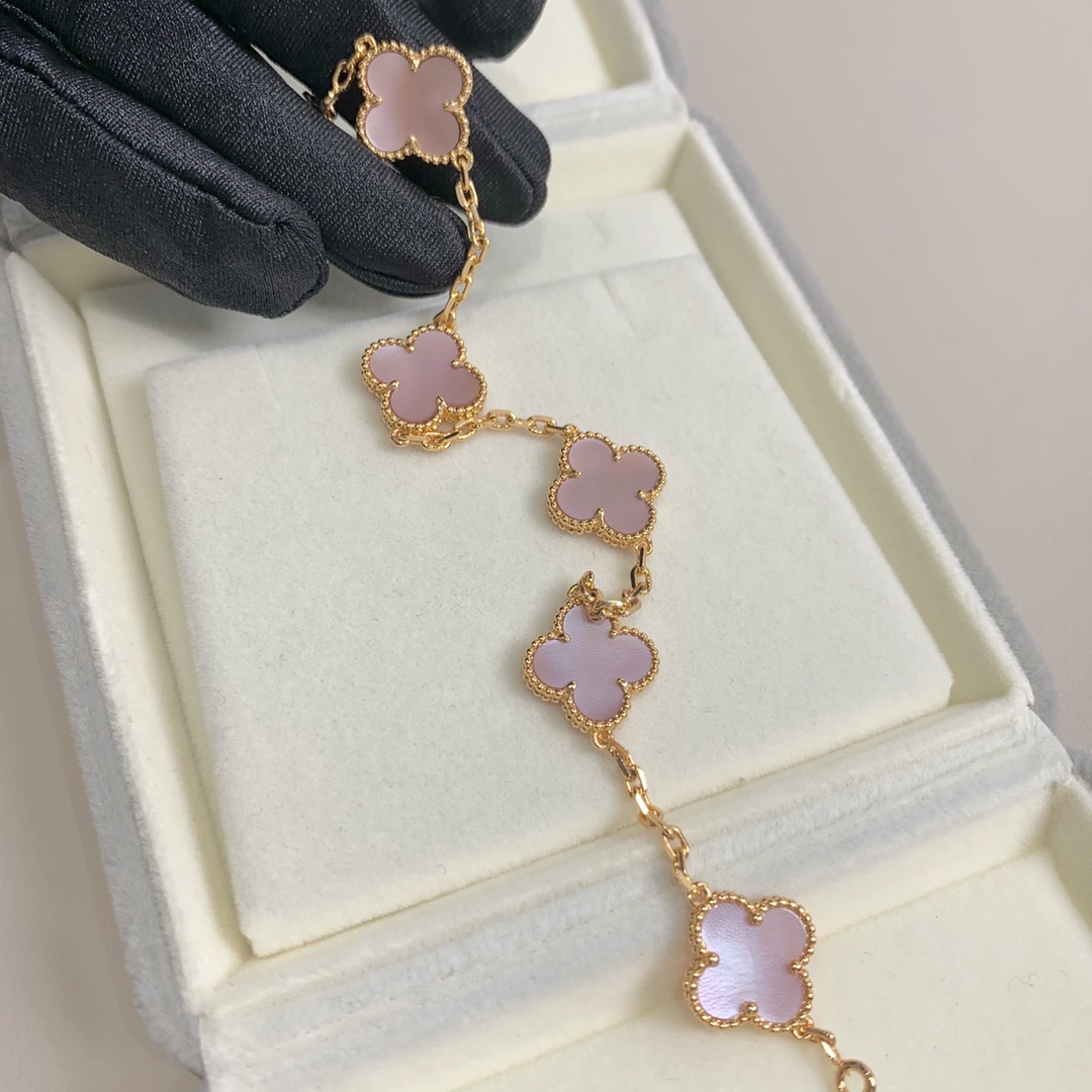 1.Alhambra Pink Mother-of-pearl 5 motifs Bracelet