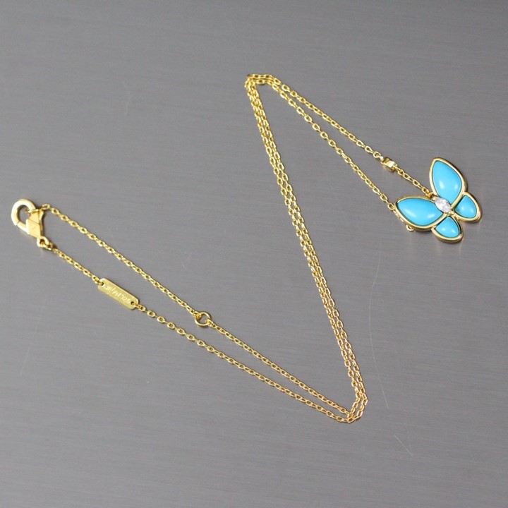 Sweet Butterflies Turquoise Pendant Necklace