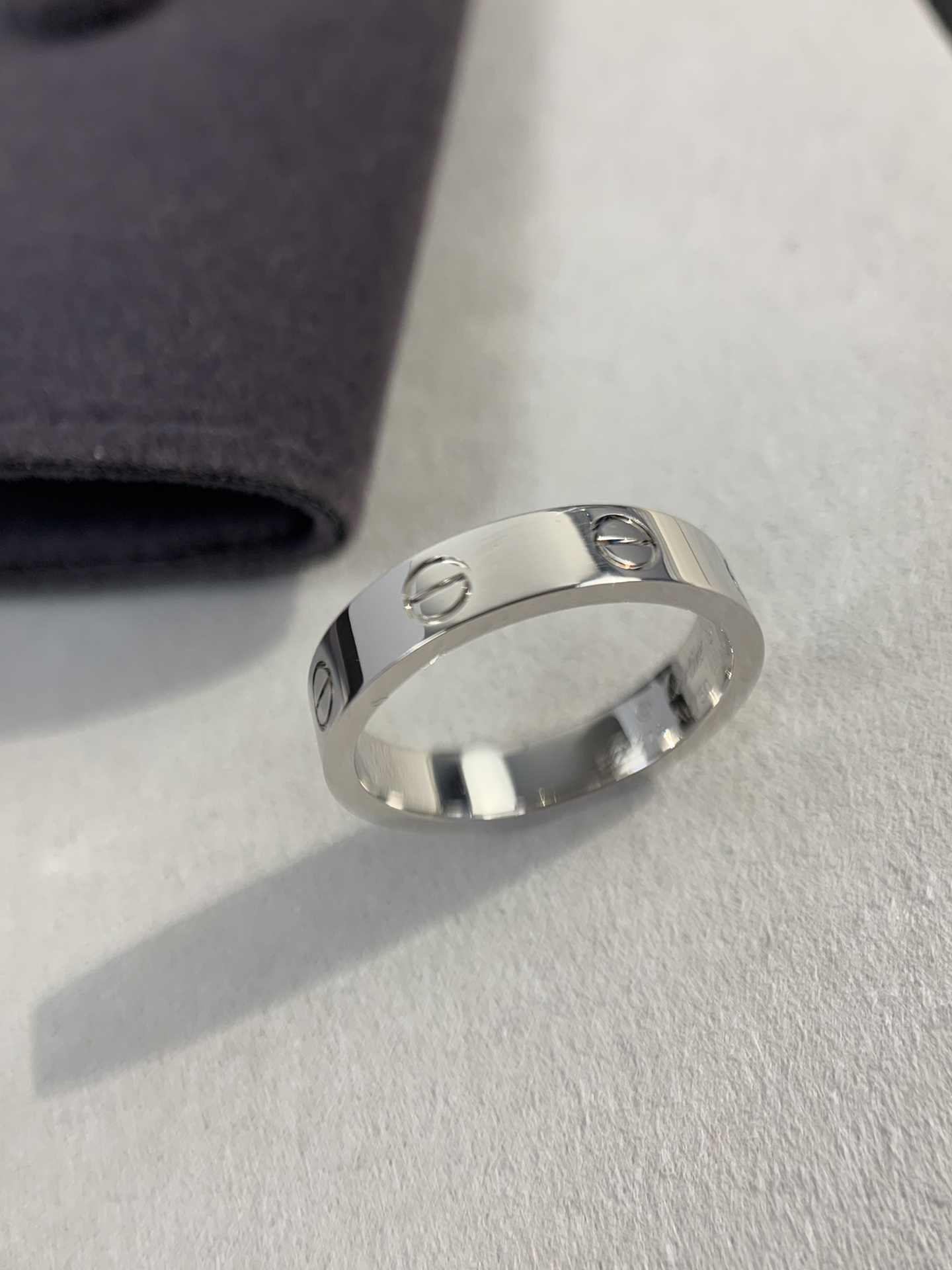 LOVE Ring without Diamonds