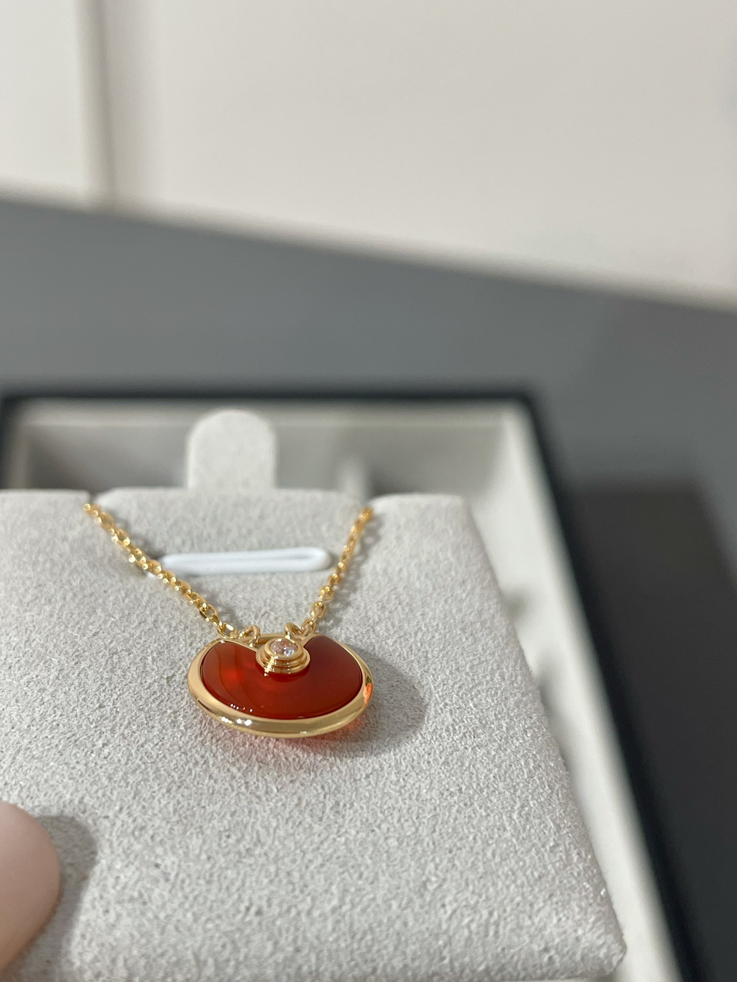 amulette de Ca*t*er necklaces