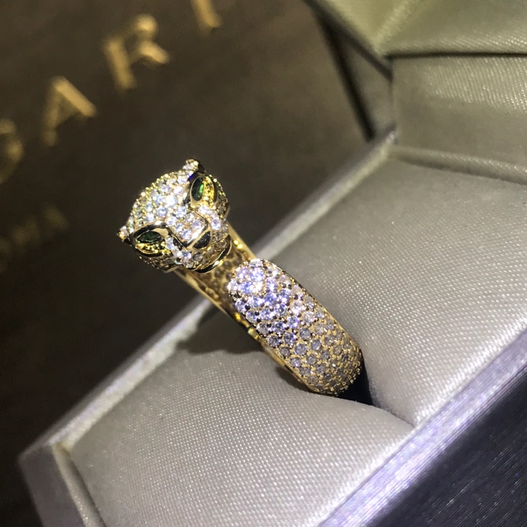 Panther Ring with full diamonds