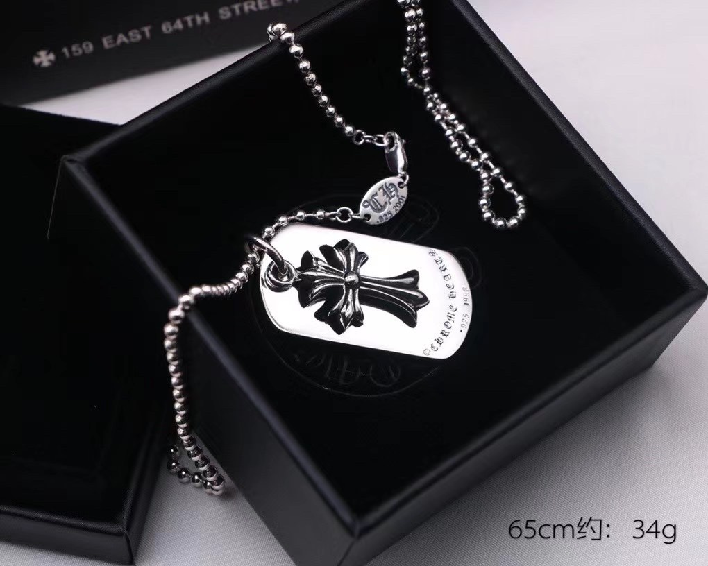 Hanging tag pendant Necklace