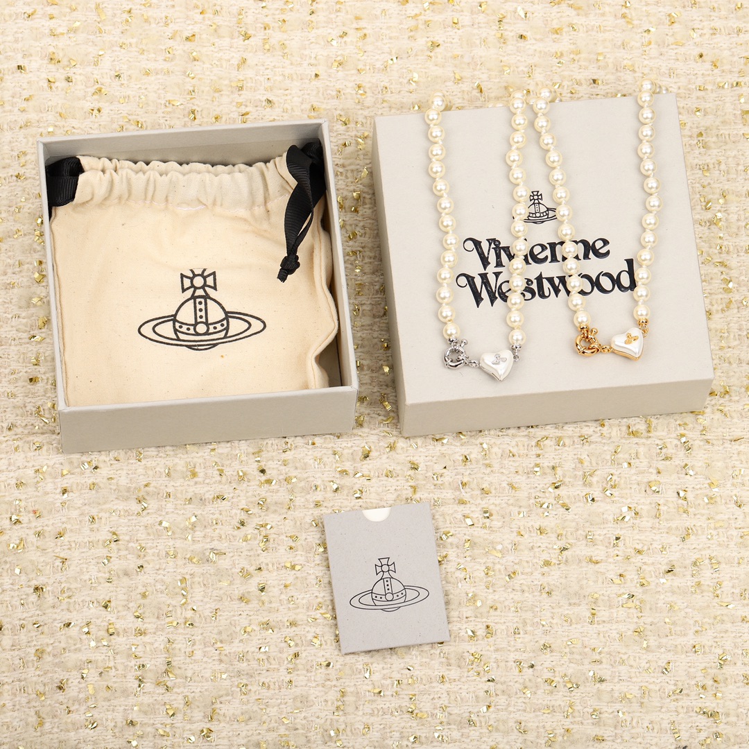Heart Pendant Necklace