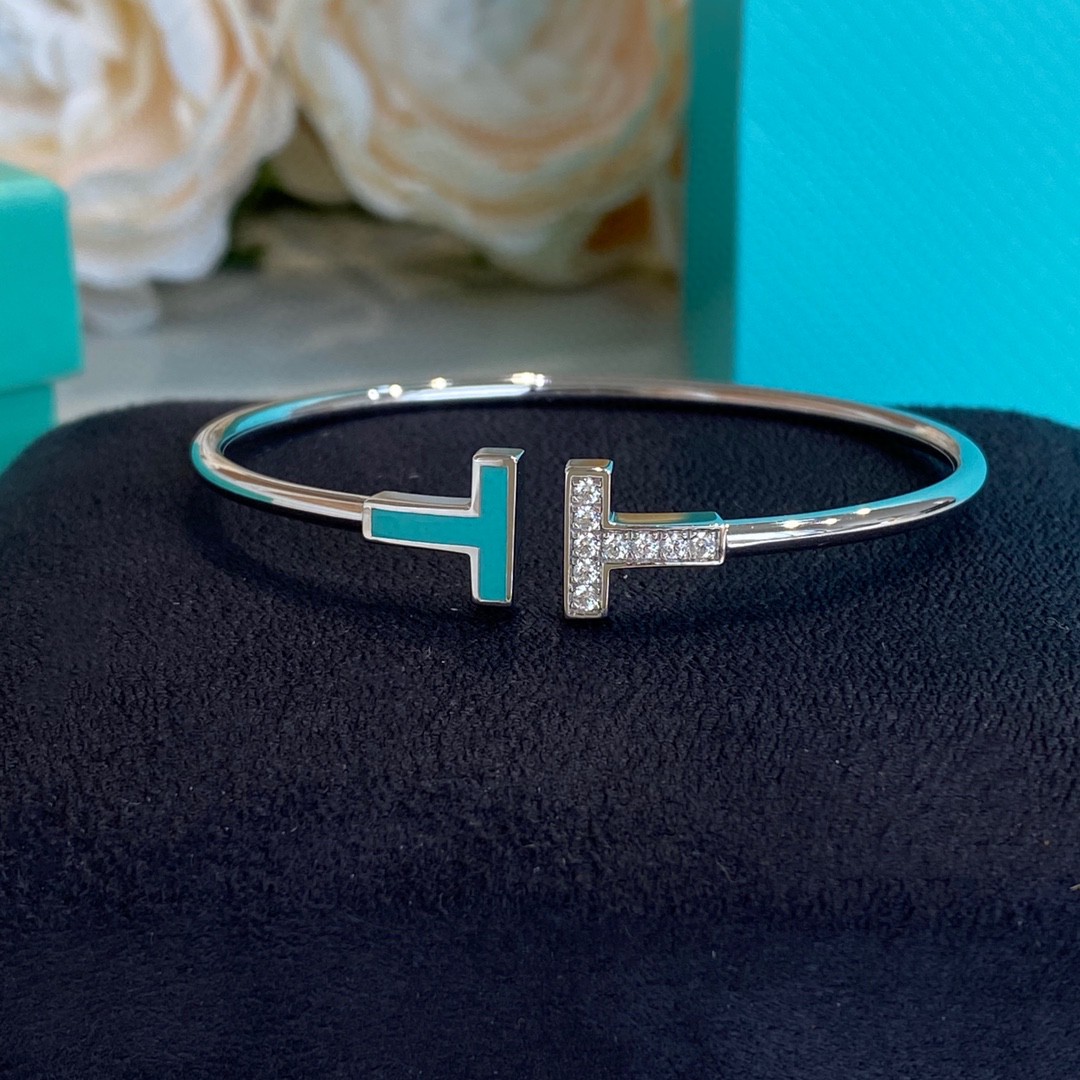 Turquoise T Bracelet with Diamonds