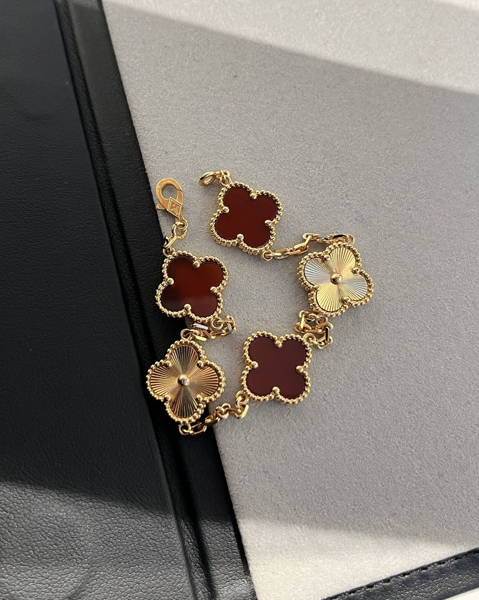 1.Alhambra Red Carnelian 5 motifs Bracelet with Laser Motifs