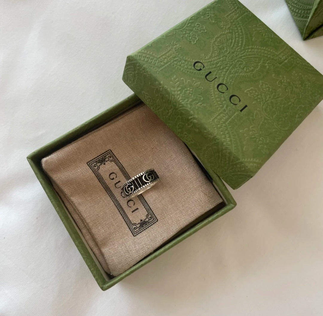 Double G Vintage Striped Ring