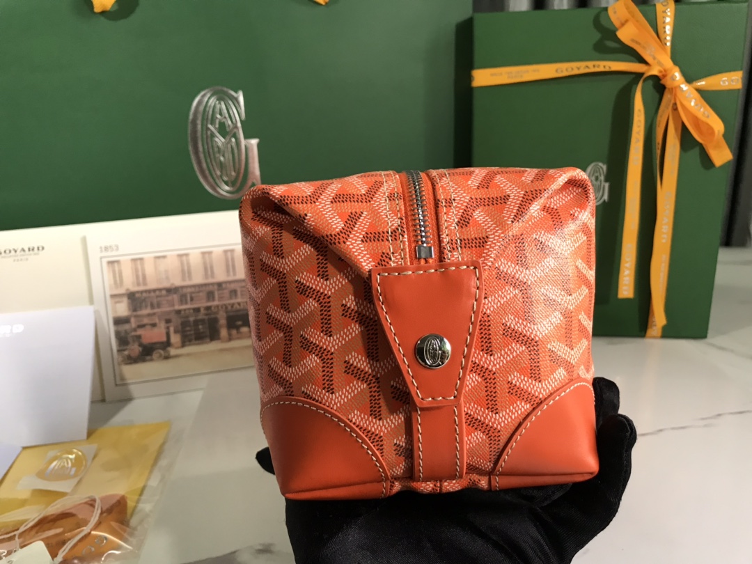 Go*ard cosmetic bag orange