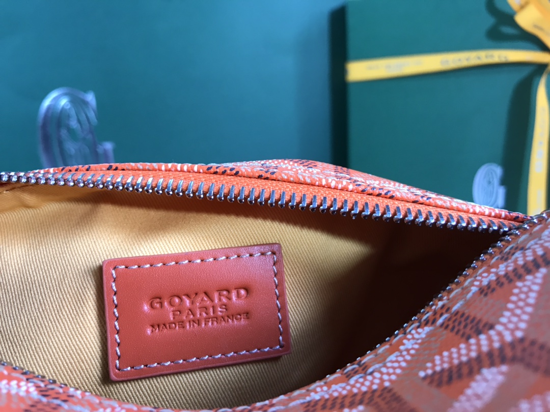Go*ard cosmetic bag orange
