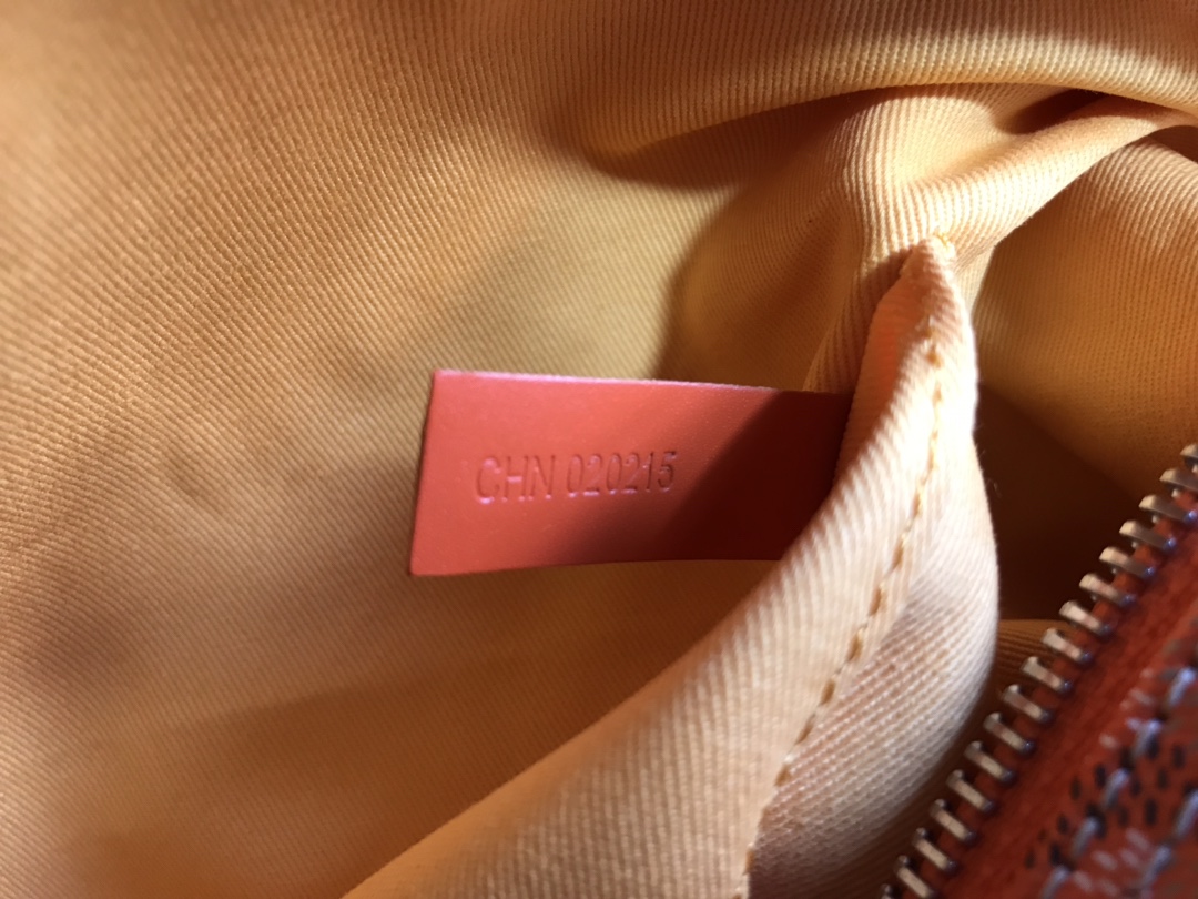 Go*ard cosmetic bag orange