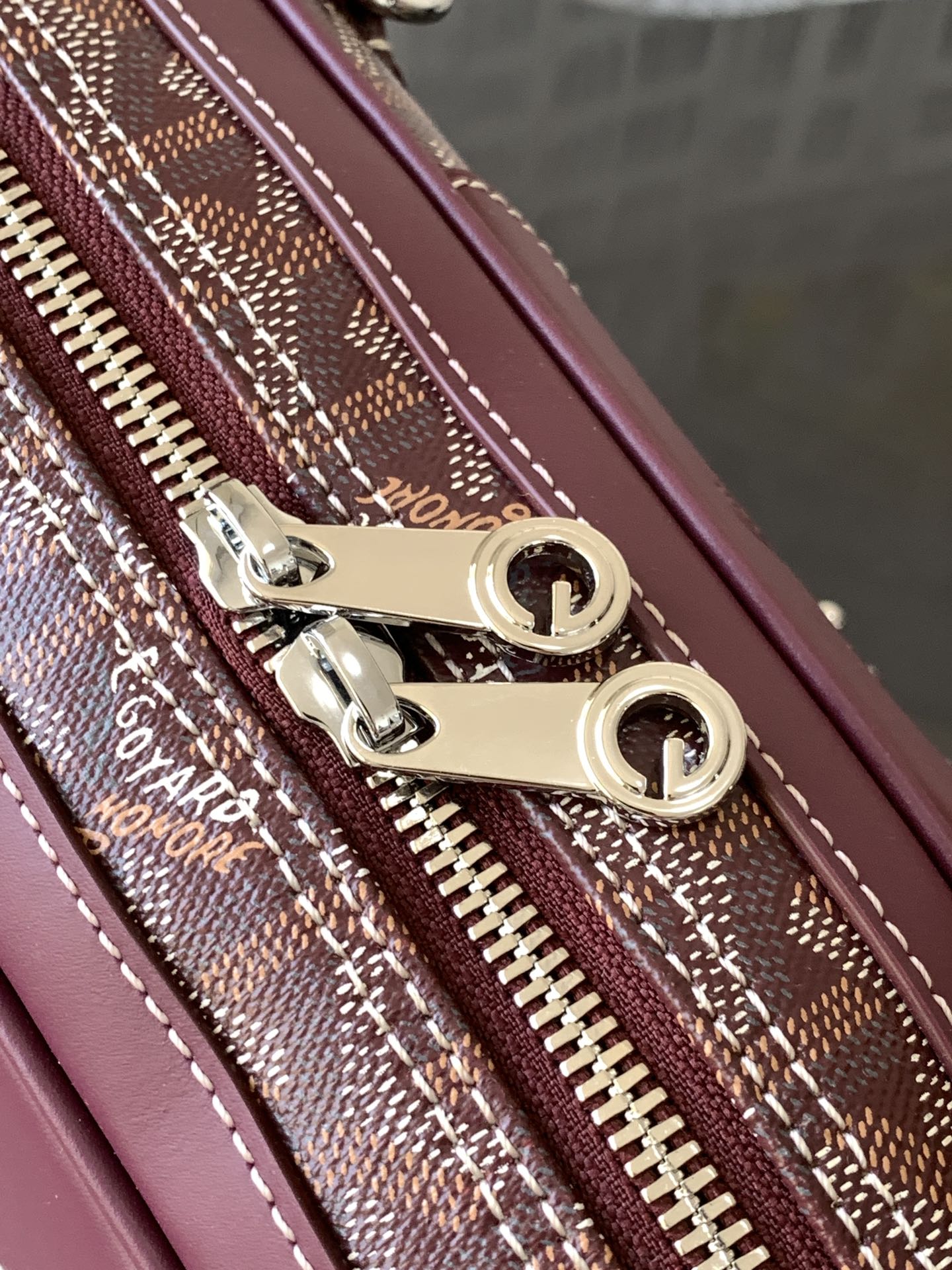 Go*ard vintage bag dark red