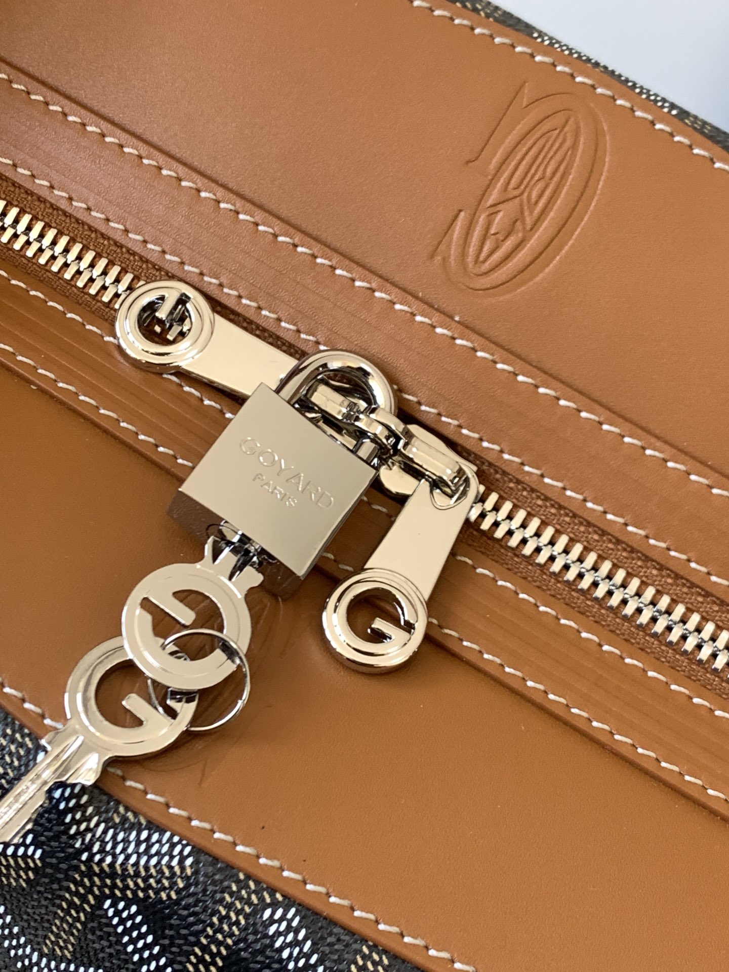 Go*ard luggage bag brown