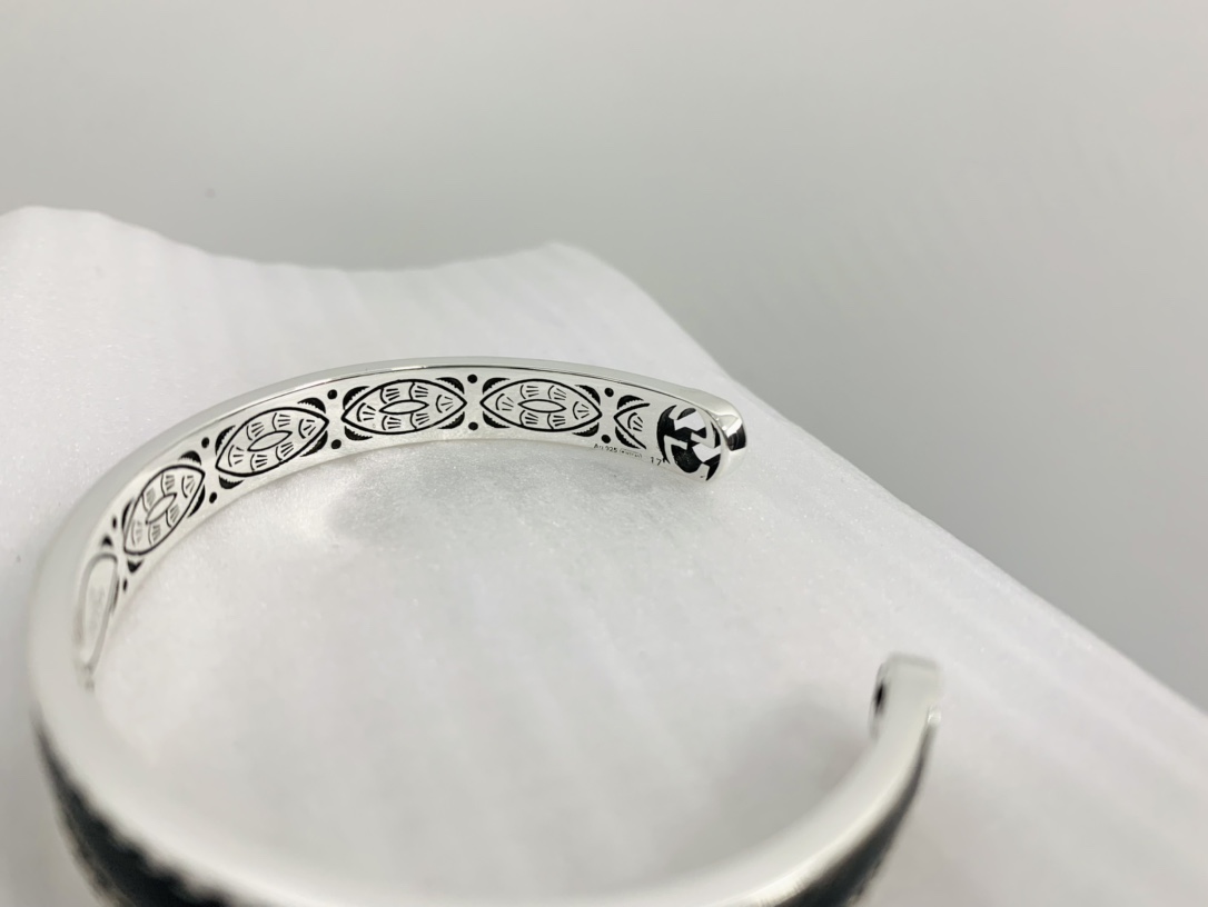 Crushed Enamel Bracelet