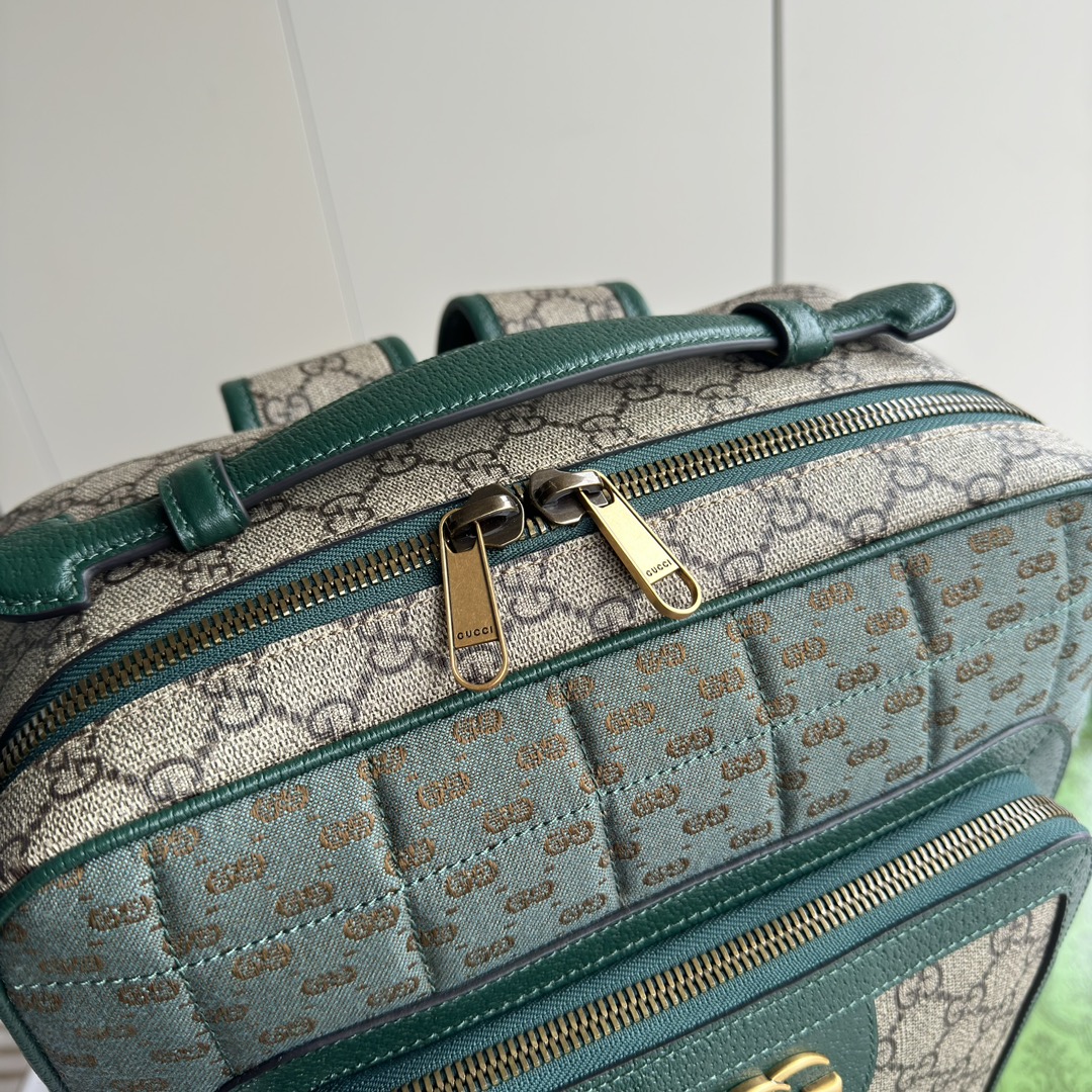 gg S*p*e backpack green