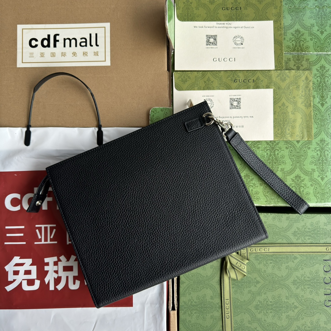 G*u*i logo bag