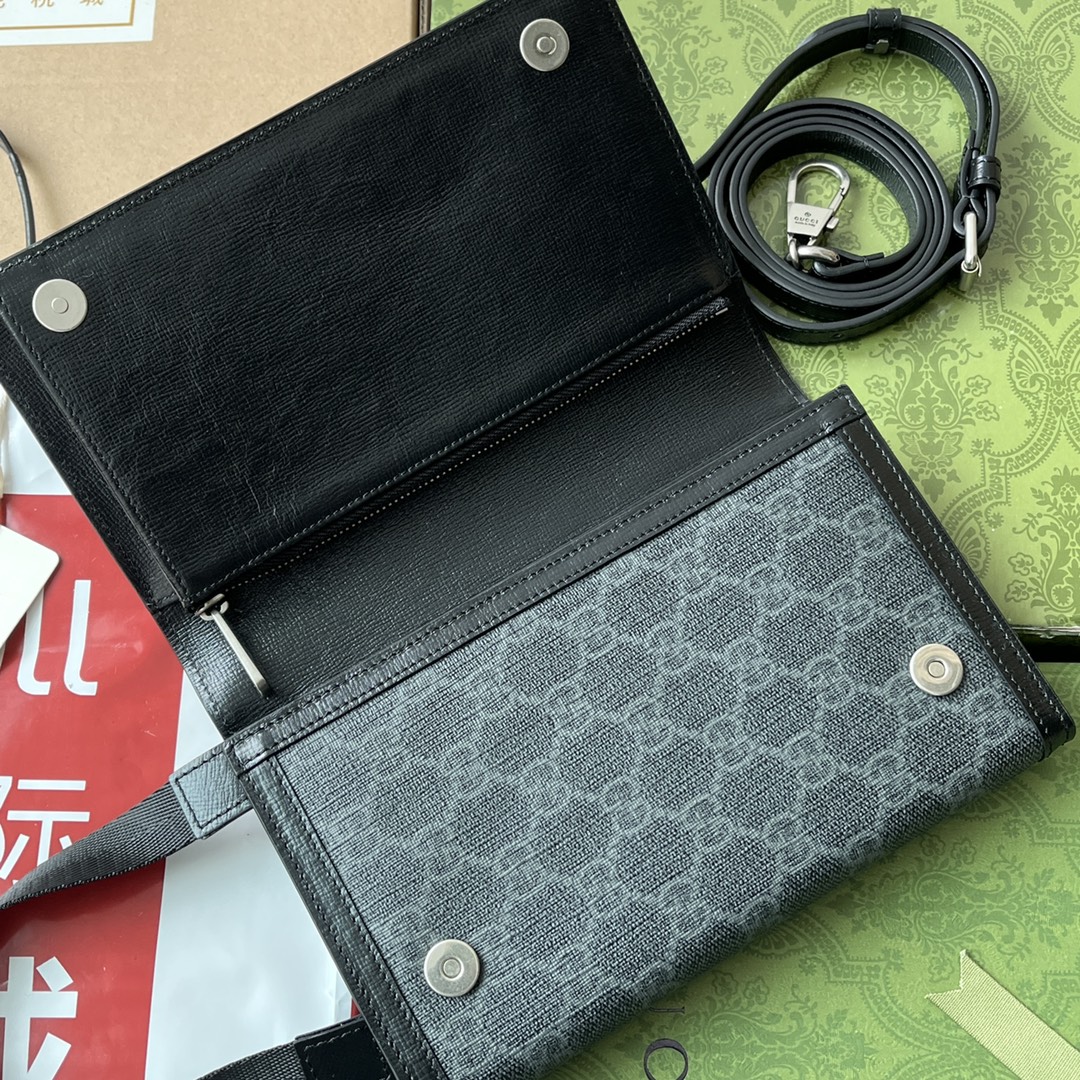 gg S*p*e canvas bag black