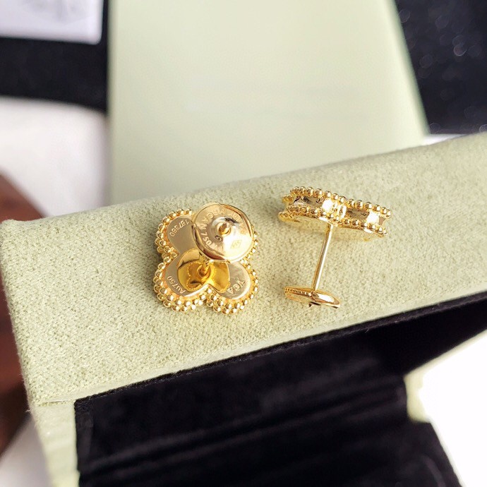 Sweet Alhambra Eye-tiger Stone Earrings