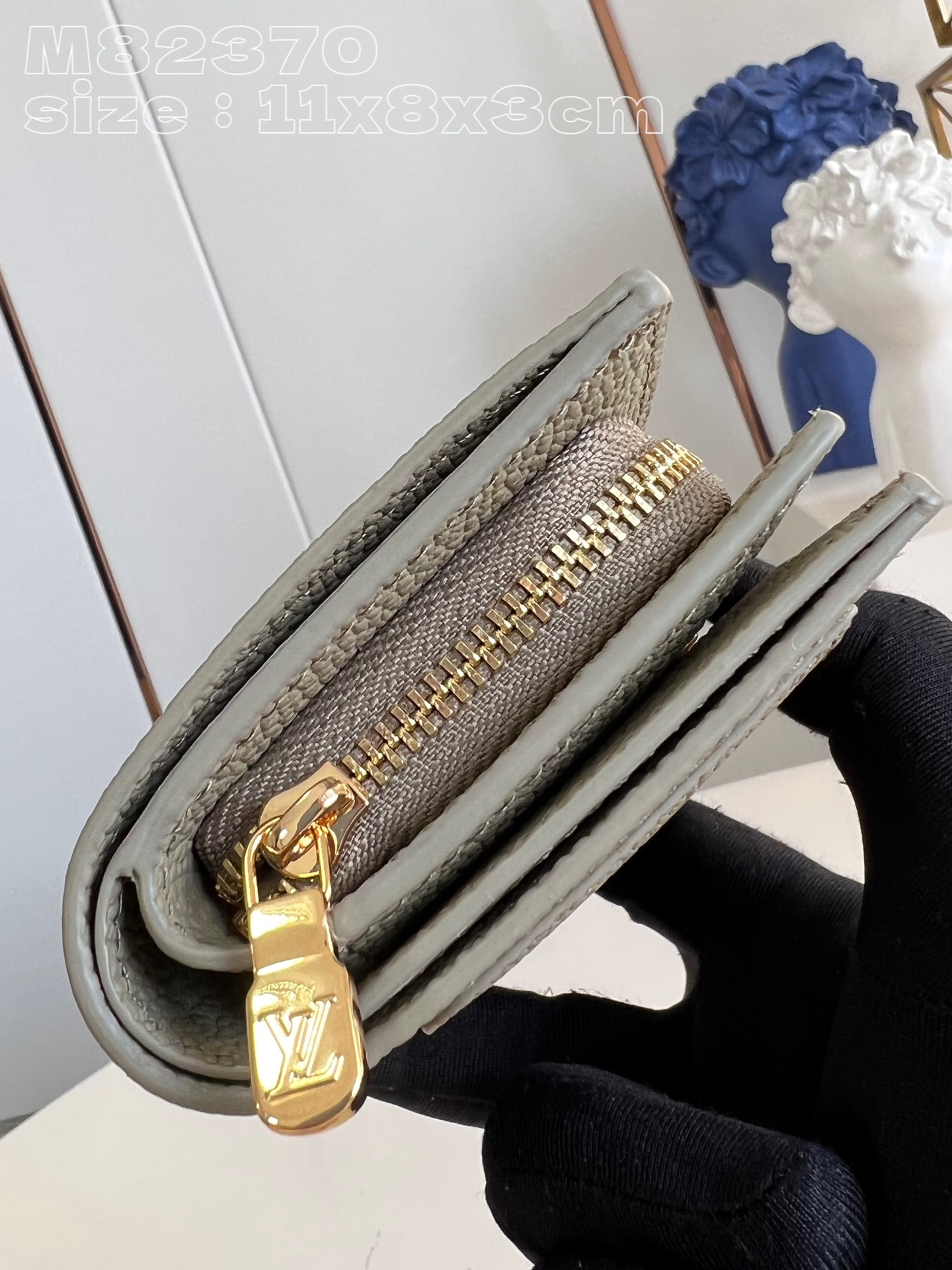 l0*is V*t0n m82370 green cléa bag in monogram empreinte soft-grain cowhide