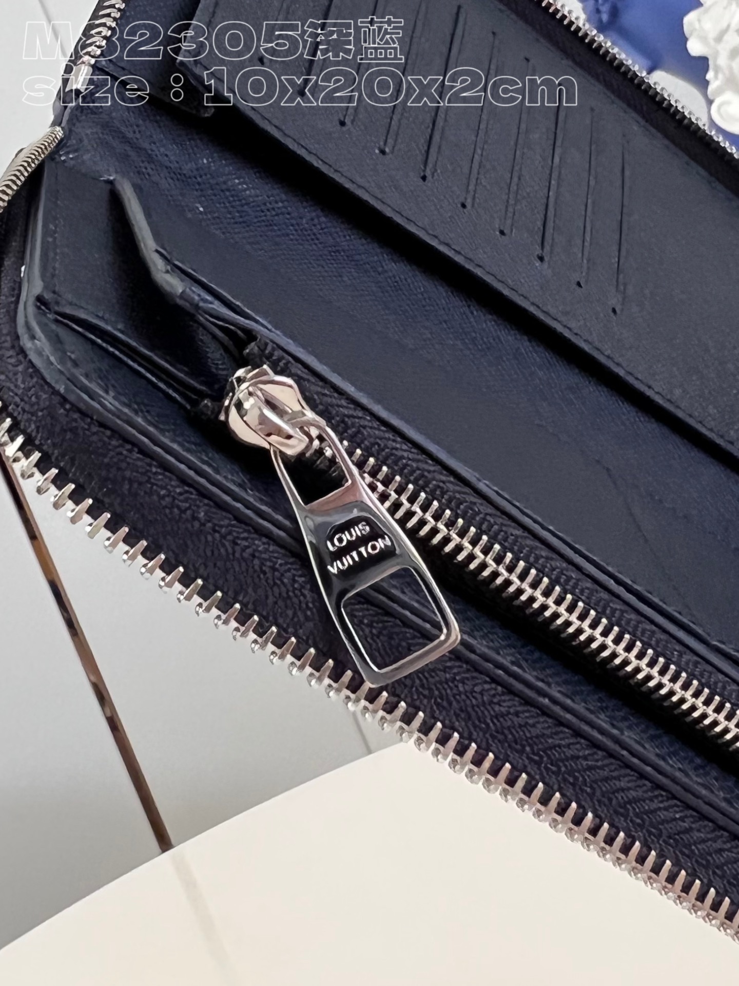 l0*is V*t0n m82305 navy zippy vertical wallet in monogram aquagarden canvas