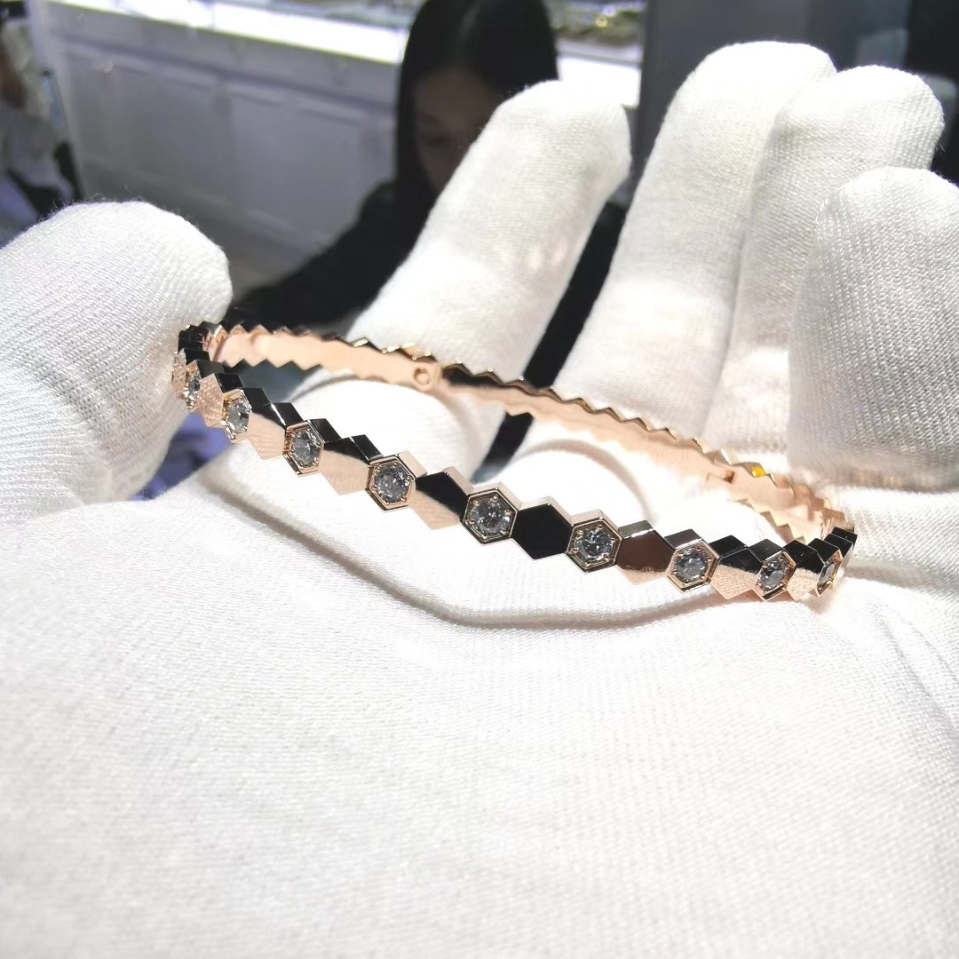 Bee Bracelet with Diamonds