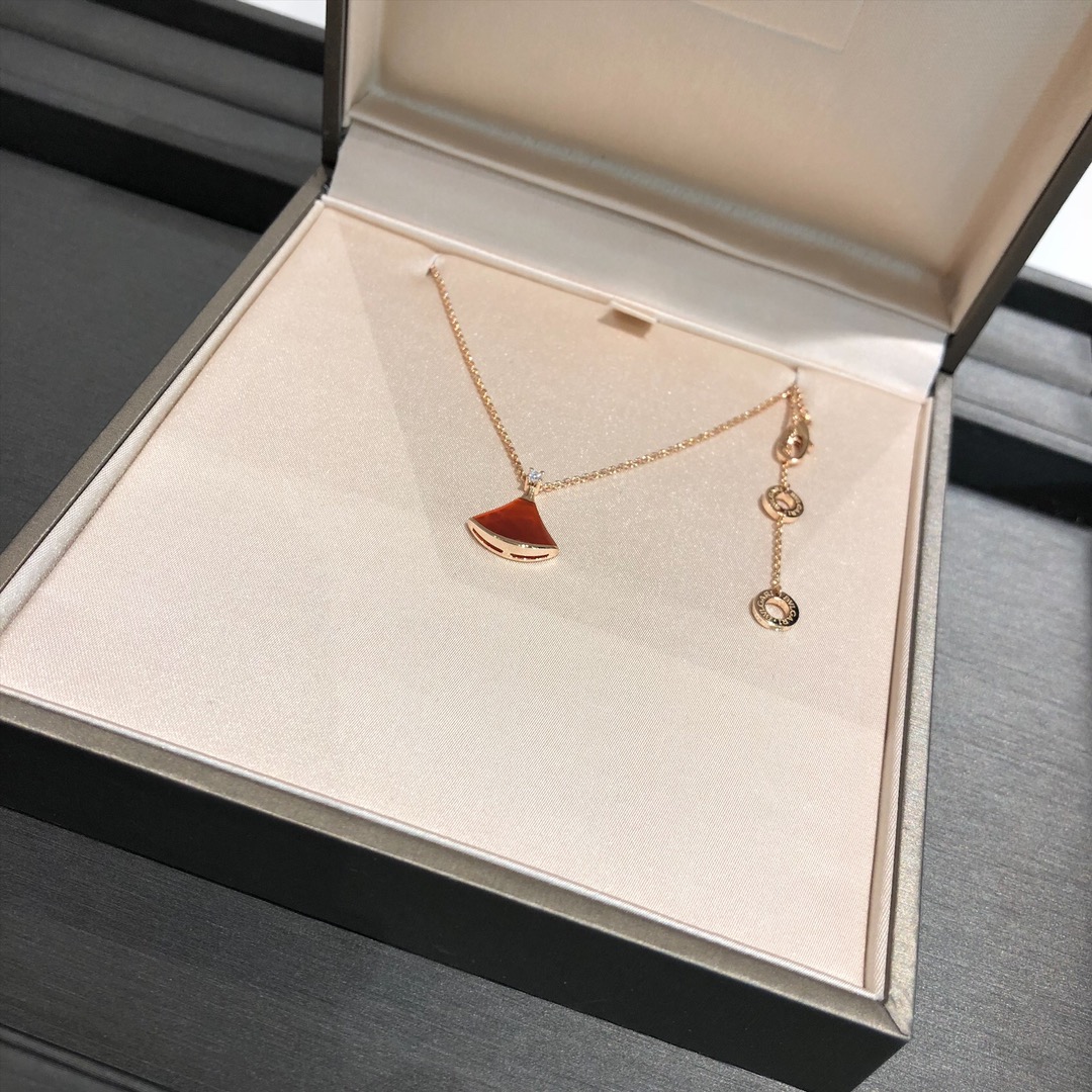 Carnelian Fan Necklace