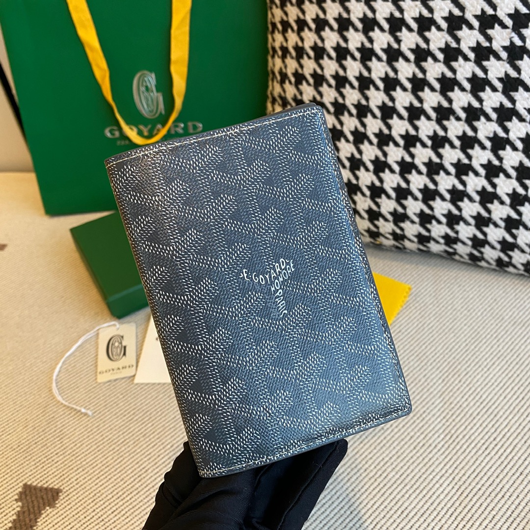 grey Go*ard grenelle passport cover is ideal for travelling