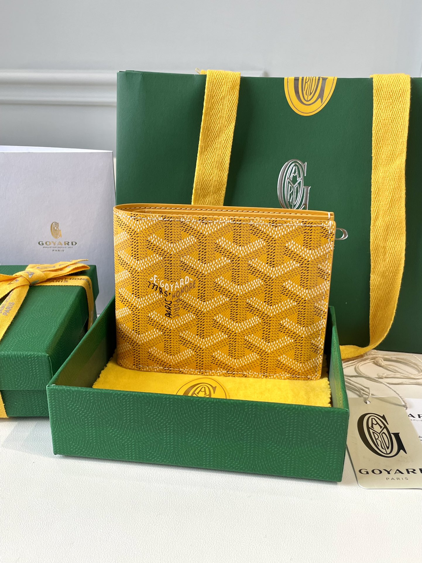 yellow Go*ard victoire wallet organising cards, papers and notes ,can be used in a bag