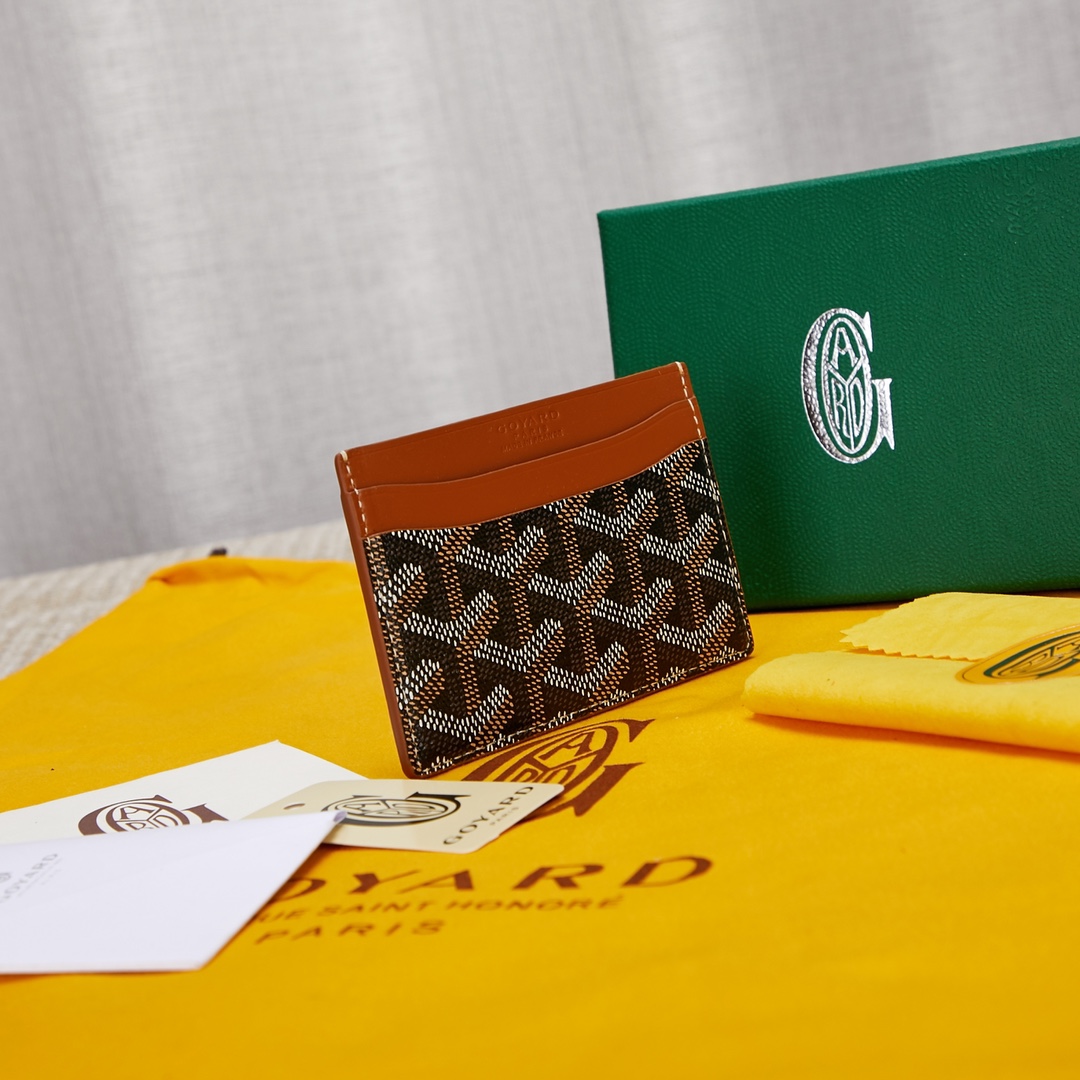 black and tan Go*ard saint-sulpice card wallet compact for organising cards and papers