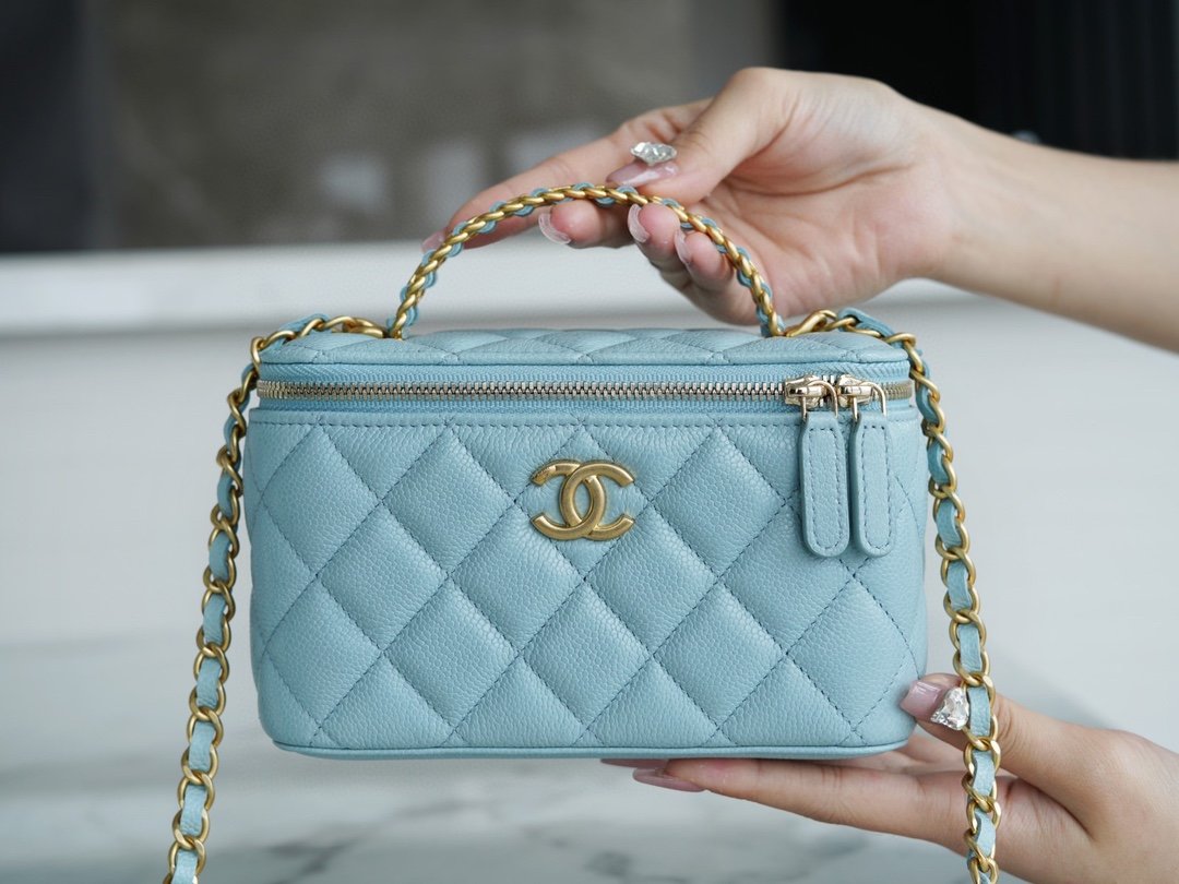 Ch*el spring and summer hollow handle long box sky blue classic diamond and leather wear handheld