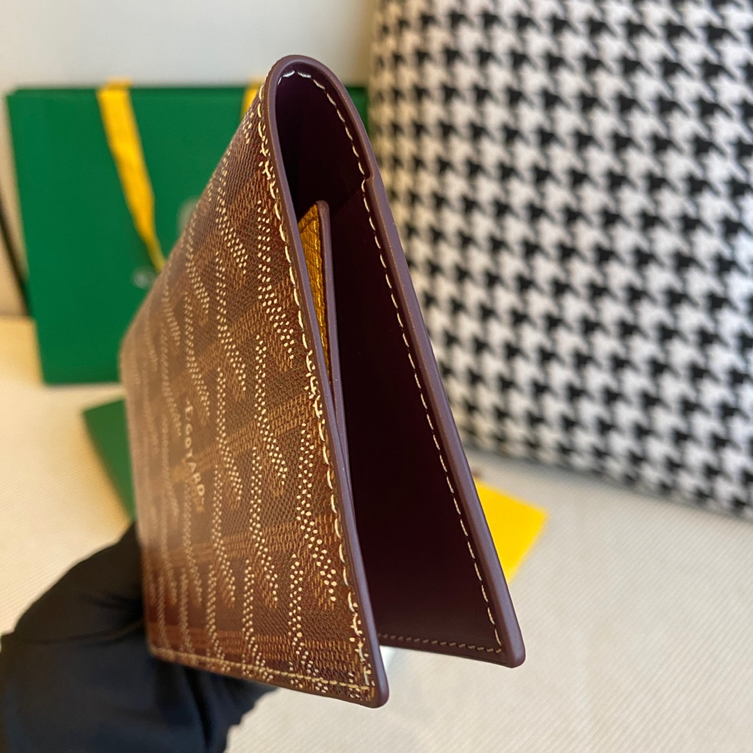 burgundy Go*ard grenelle passport cover is ideal for travelling