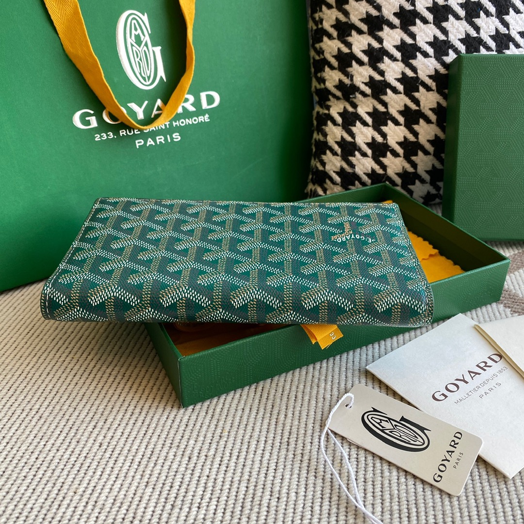 green Go*ard richelieu wallet a long wallet that fastens with a snap fastener
