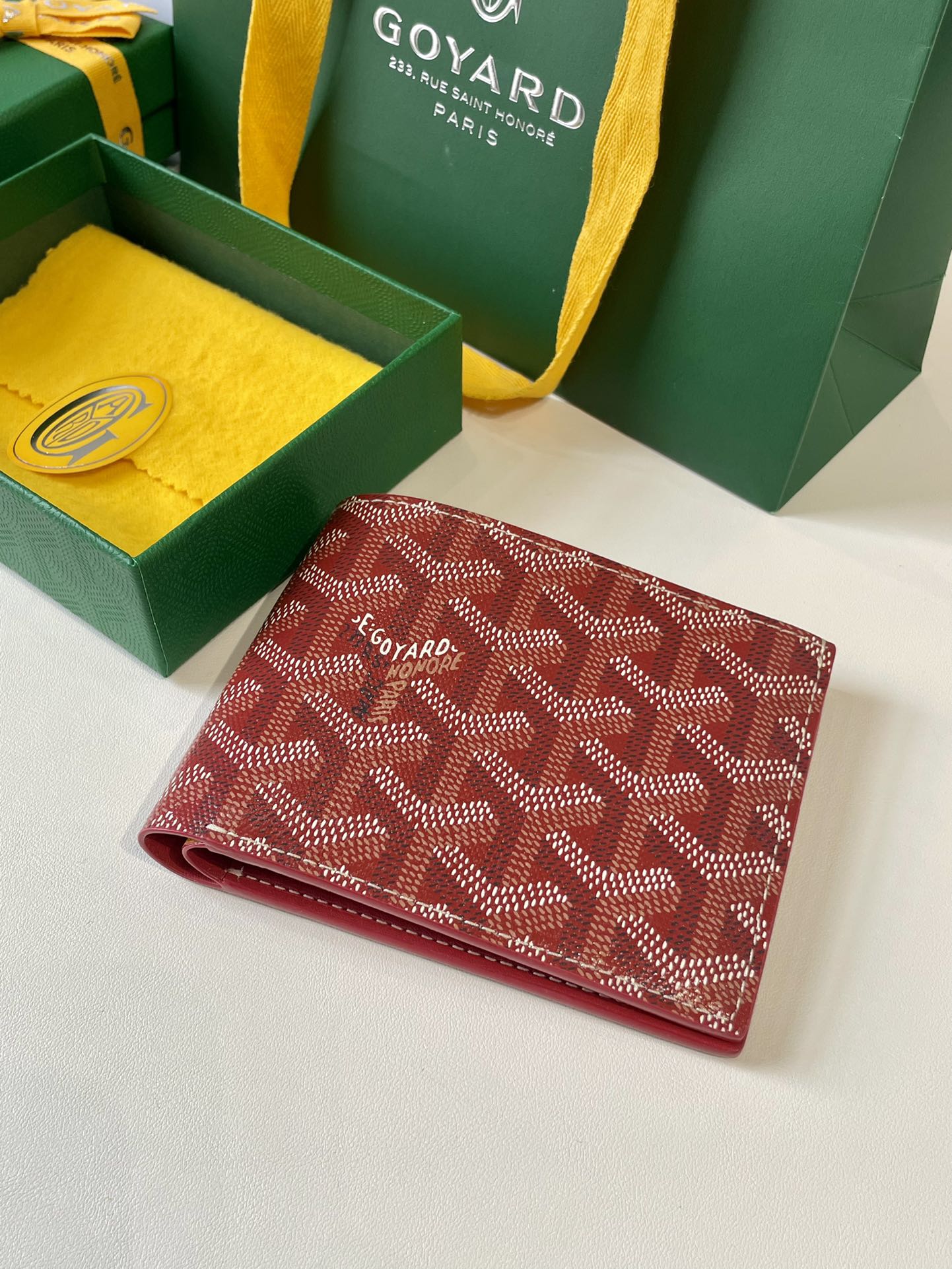 red Go*ard victoire wallet organising cards, papers and notes ,can be used in a bag