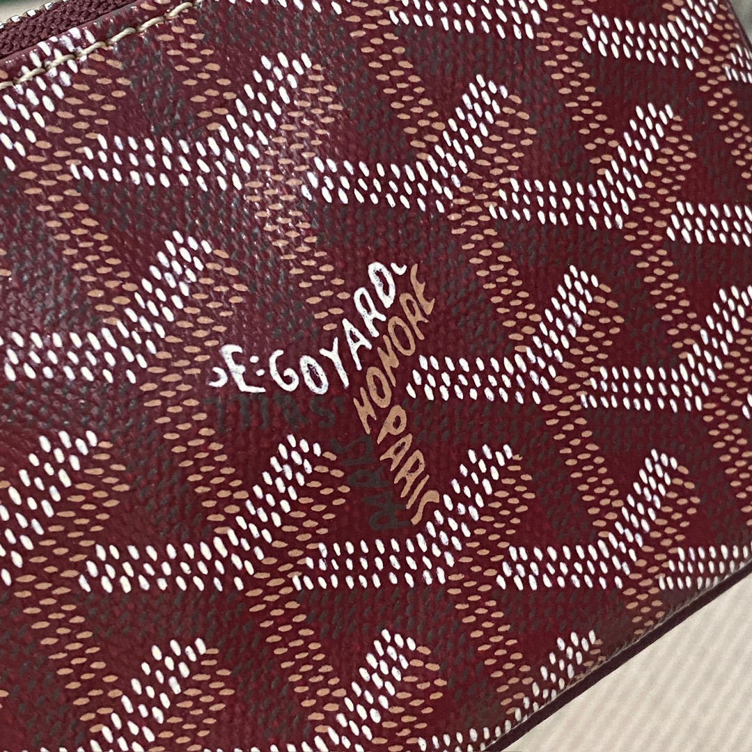 burgundy Go*ard senat nano key pouch inner d-ring and zip closing system