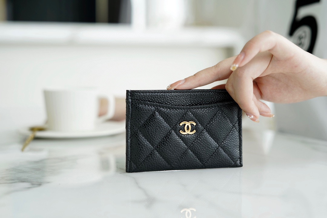 Ch*el classic card holder black cow gold using caviar grain embossed calfskin