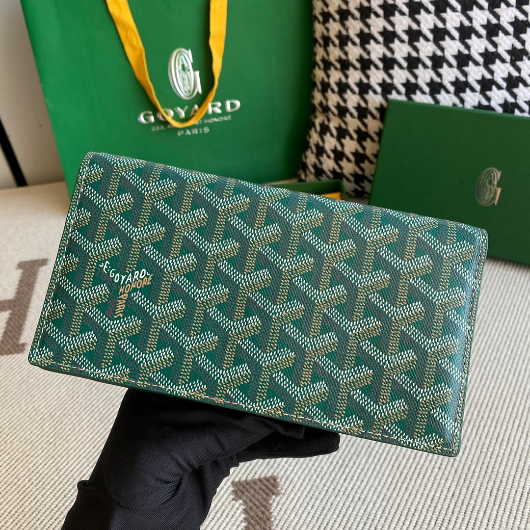 green Go*ard richelieu wallet a long wallet that fastens with a snap fastener