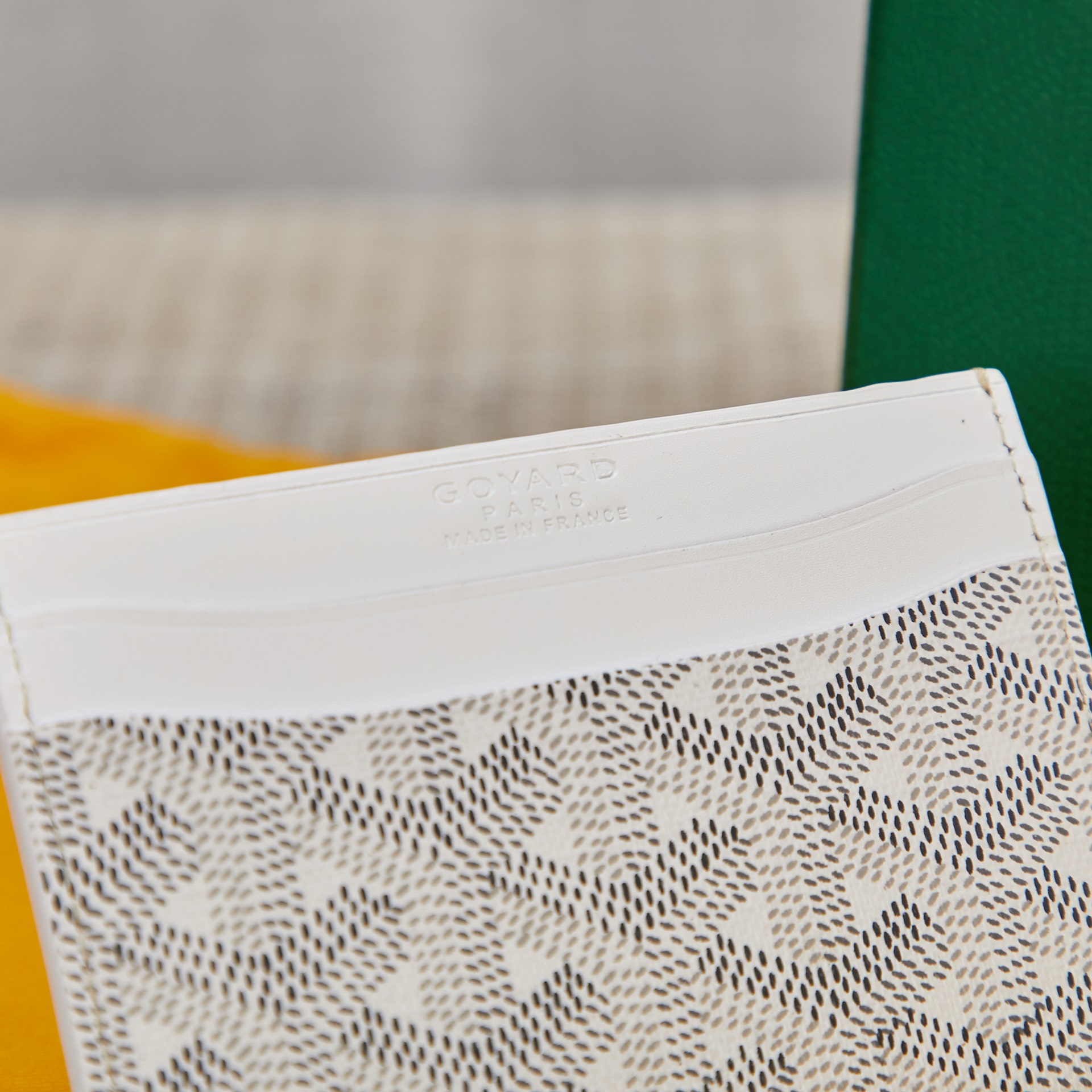 white Go*ard saint-sulpice card wallet compact for organising cards and papers or folded notes