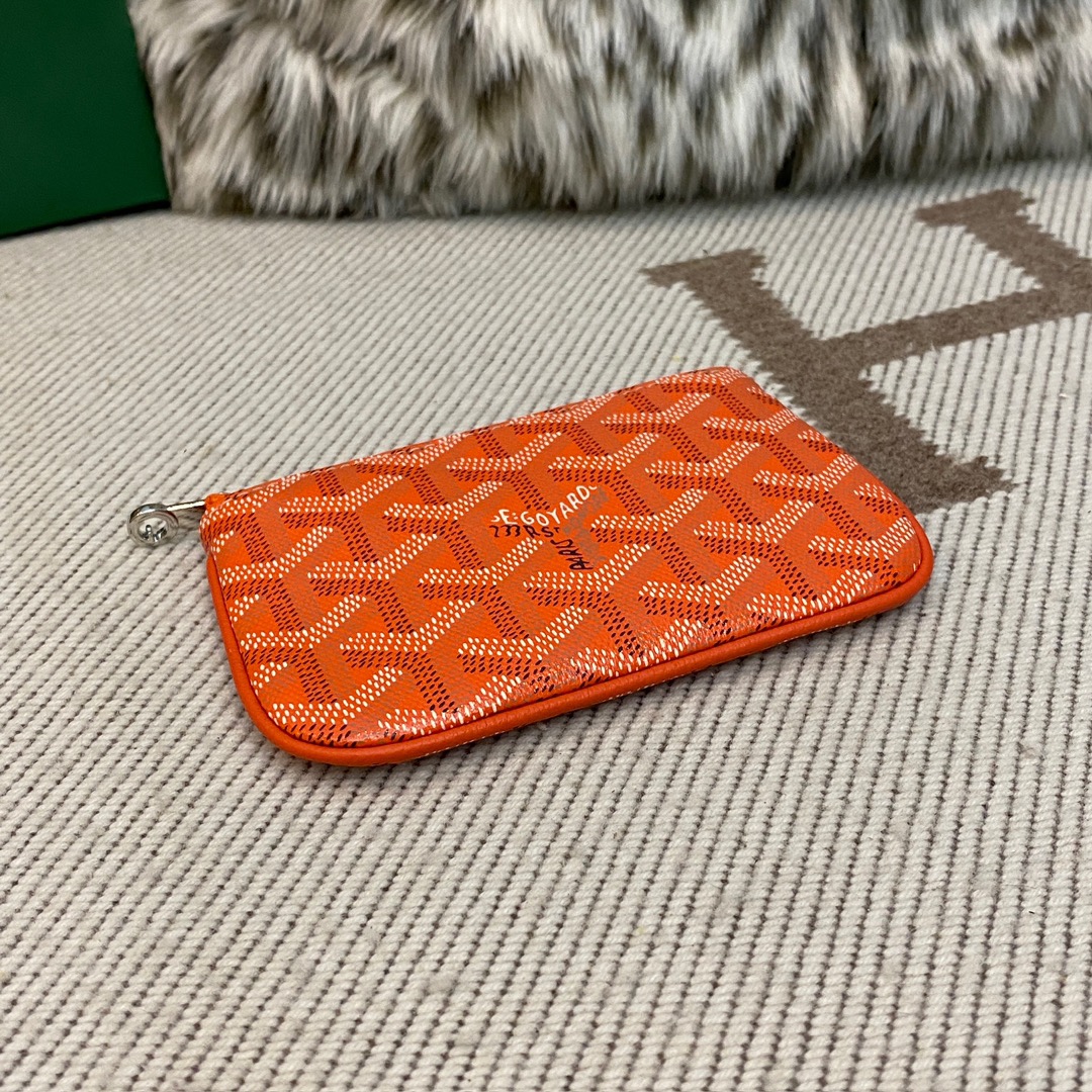 orange Go*ard senat nano key pouch inner d-ring and zip closing system