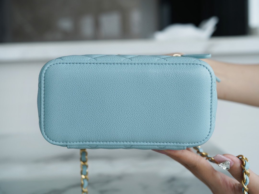 Ch*el spring and summer hollow handle long box sky blue classic diamond and leather wear handheld