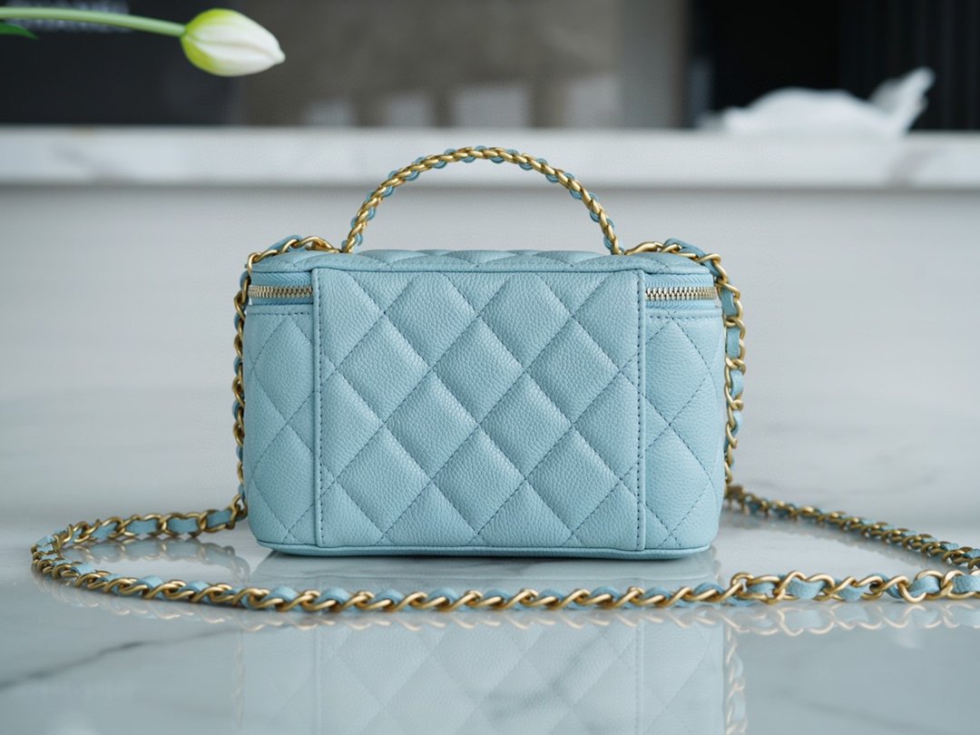 Ch*el spring and summer hollow handle long box sky blue classic diamond and leather wear handheld