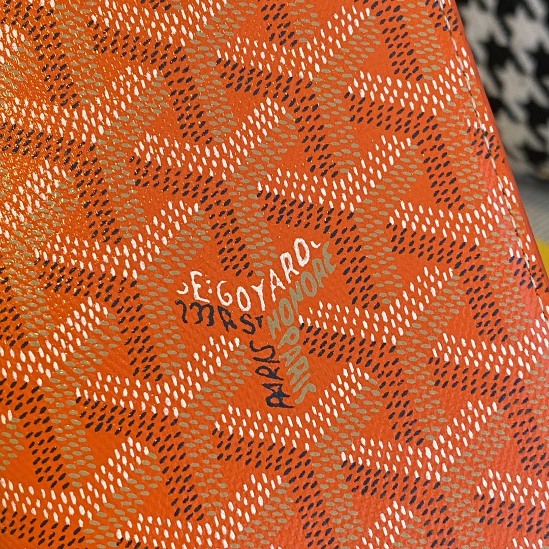 orange Go*ard grenelle passport cover is ideal for travelling