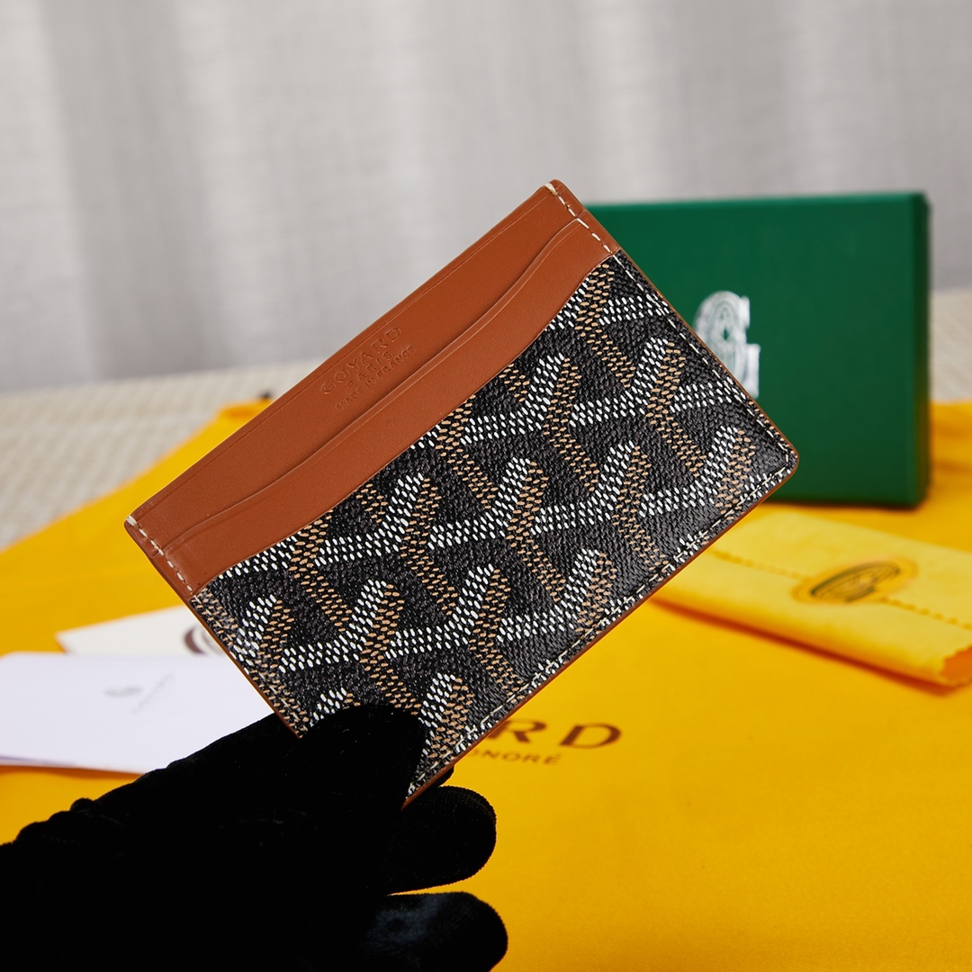 black and tan Go*ard saint-sulpice card wallet compact for organising cards and papers
