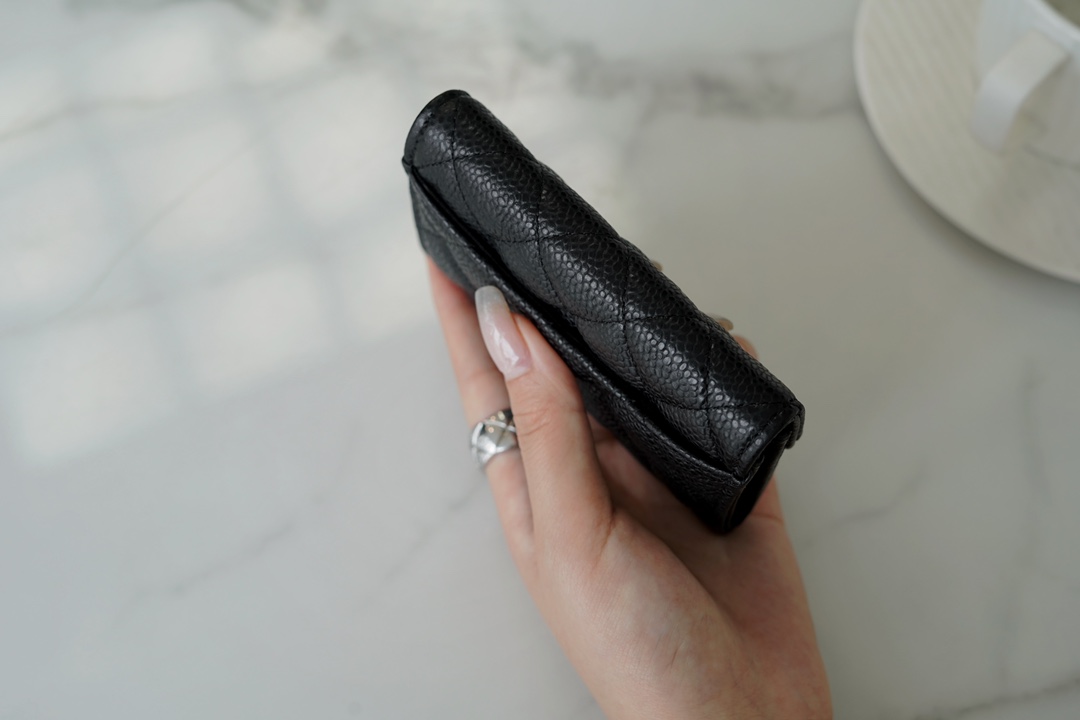 Ch*el clasicflap classic card holder (upgraded version) black and gold