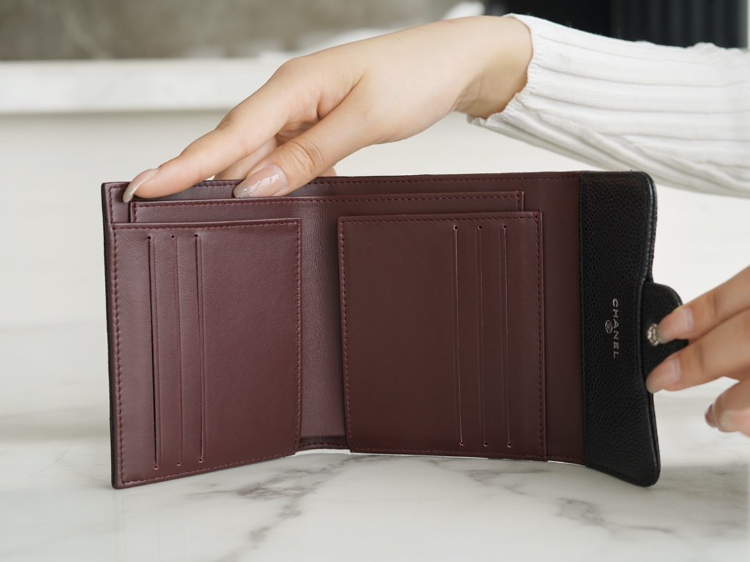 Ch*el classic trifold wallet black silver the world’s top leather haas production of caviar calfskin