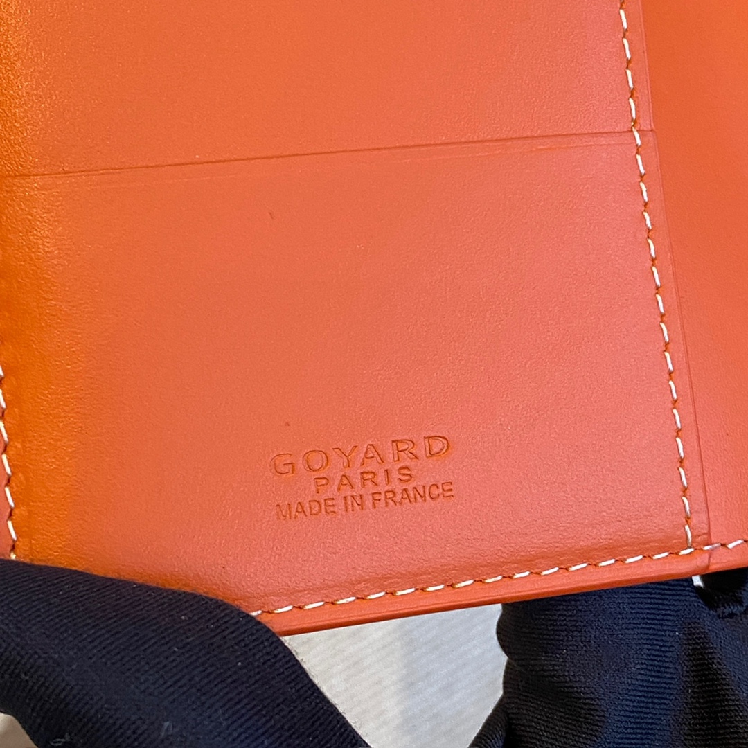 orange Go*ard grenelle passport cover is ideal for travelling