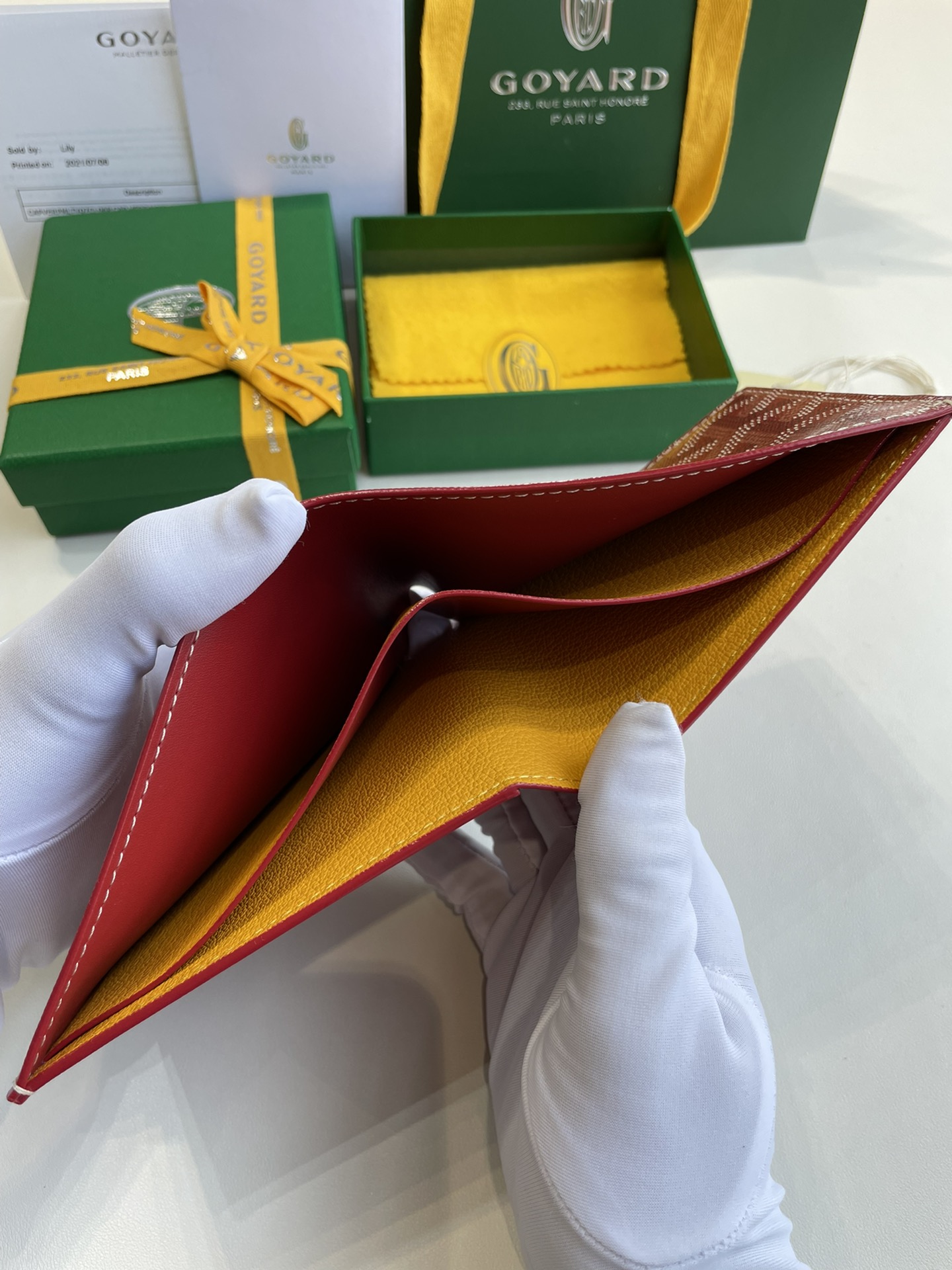 red Go*ard victoire wallet organising cards, papers and notes ,can be used in a bag