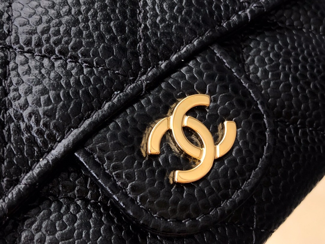 Ch*el clasic flap classic card case black gold using french imports of hass origin calfskin