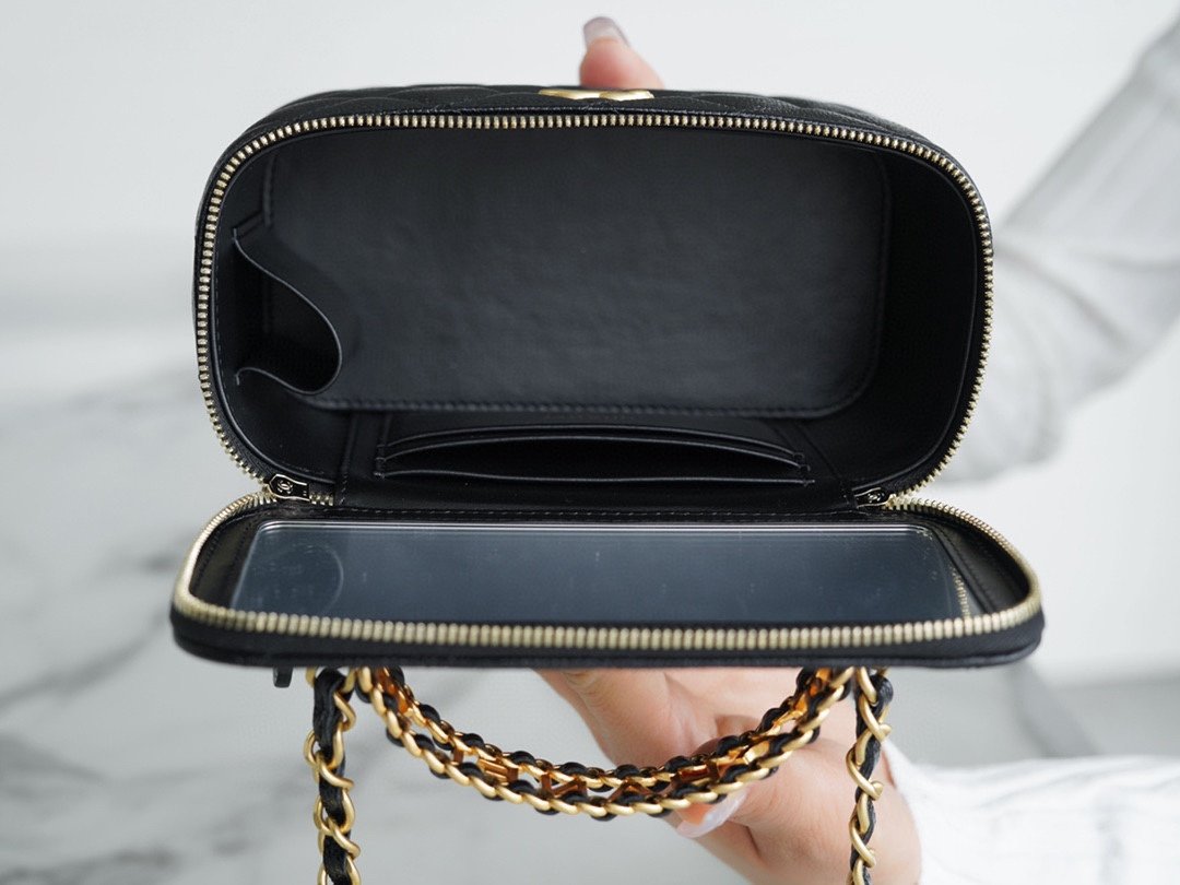Ch*el spring and summer hollow handle long box black classic diamond and leather