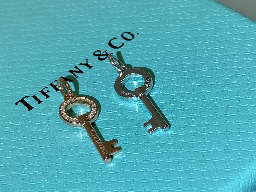 Key Necklace