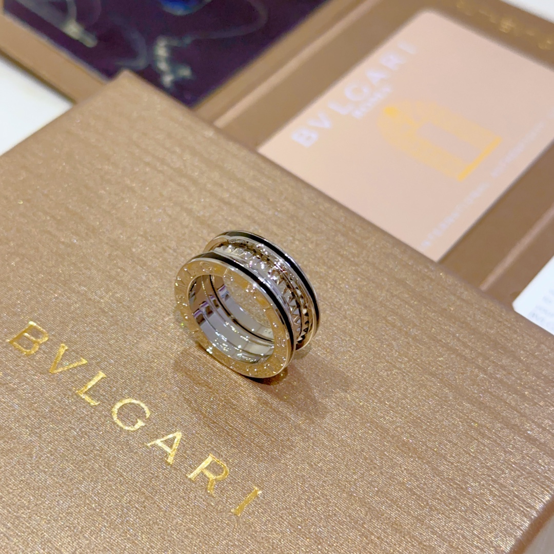 Round Rhombus Ring