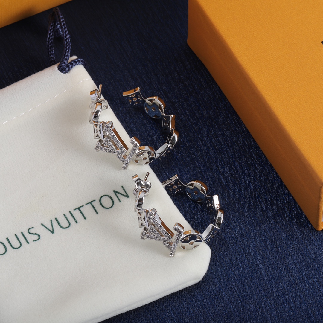 LV Word Flower Earrings with Diamonds